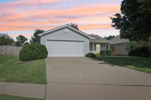 2537 Dayflower Lane, Norman, OK 73069