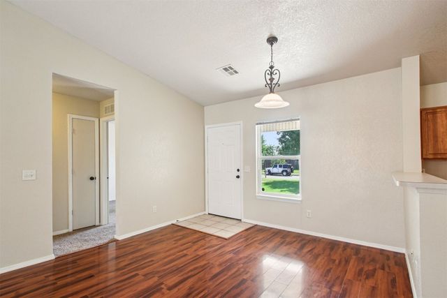 2537 Dayflower Lane, Norman, OK 73069