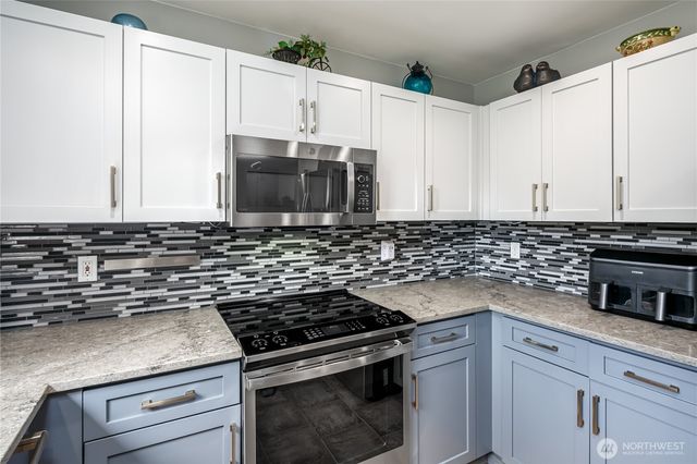 6512 75th Drive NE, Marysville, WA 98270