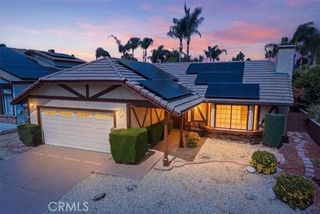 30040 Spray, Canyon Lake, CA 92587