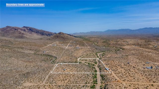 3 LOTS N Parker Road, Golden Valley, AZ 86413