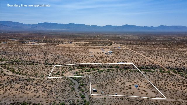 3 LOTS N Parker Road, Golden Valley, AZ 86413