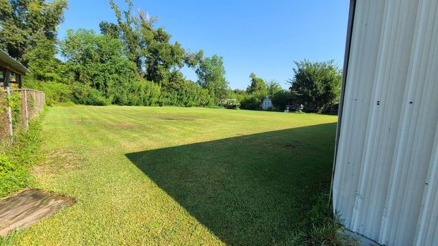 217 St Louis St, Houma, LA 70364