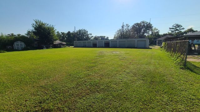 217 St Louis St, Houma, LA 70364