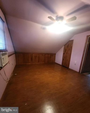 31 PENN VALLEY DRIVE, Yardley, PA 19067