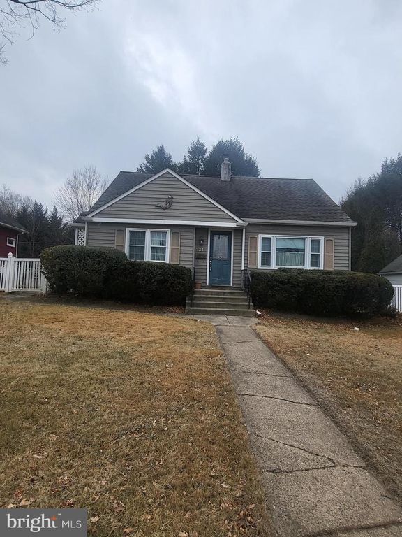 31 PENN VALLEY DRIVE, Yardley, PA 19067