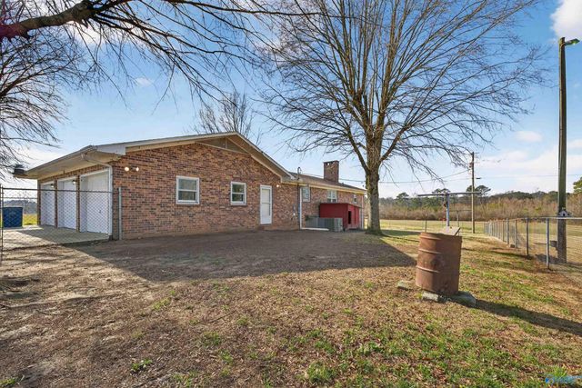 1407 Union Chapel Road, Union Grove, AL 35175