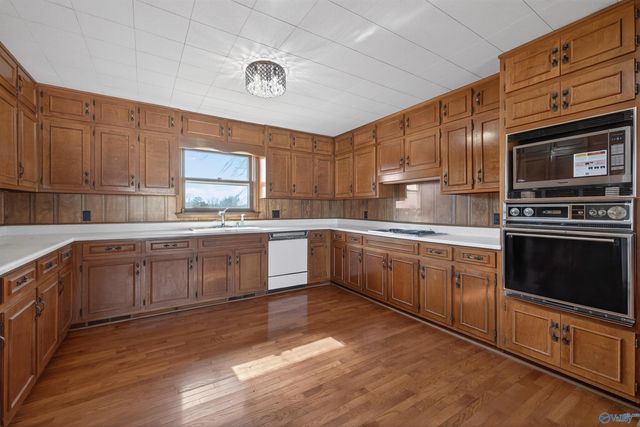 1407 Union Chapel Road, Union Grove, AL 35175