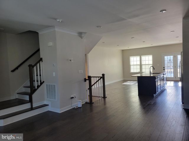 18109 RED CEDAR RD, Dumfries, VA 22026