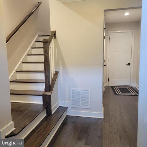 18109 RED CEDAR RD, Dumfries, VA 22026