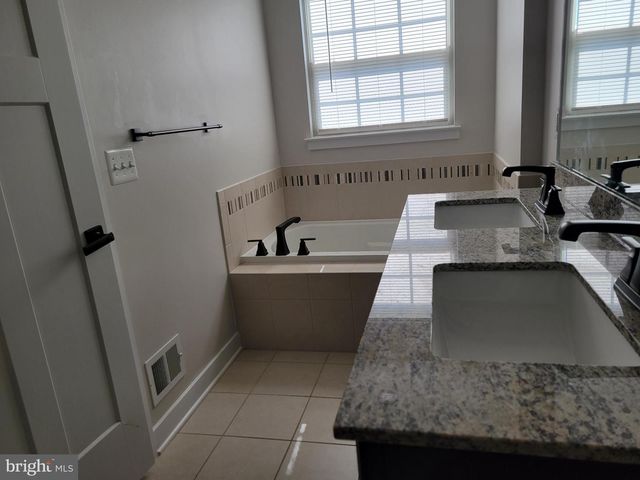 18109 RED CEDAR RD, Dumfries, VA 22026