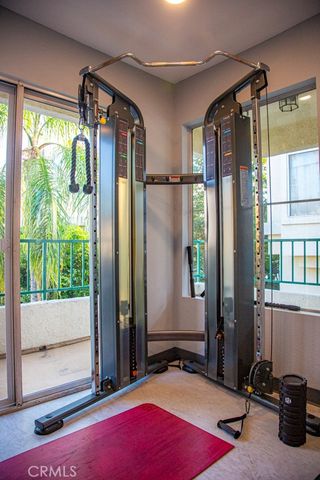 5420 Sylmar Avenue 105, Sherman Oaks, CA 91401