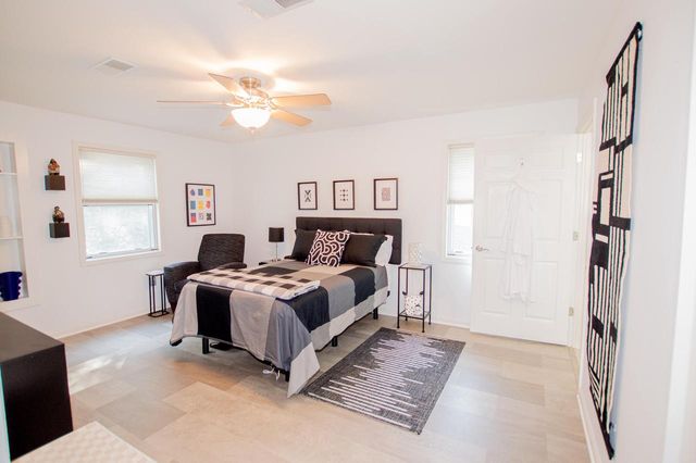 6010 S Crosswinds DRIVE #7, Cudahy, WI 53110