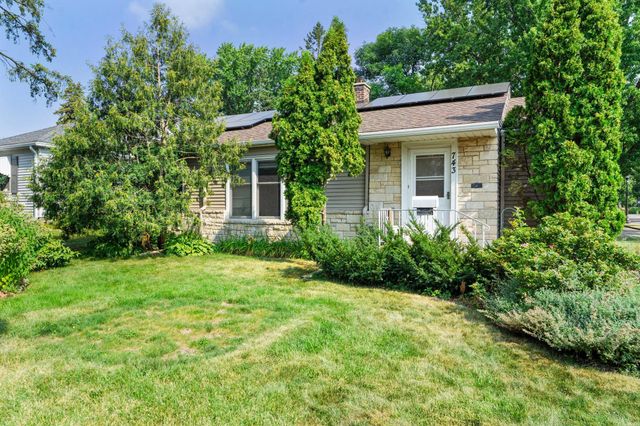 743 Parkview Avenue, Saint Paul, MN 55117