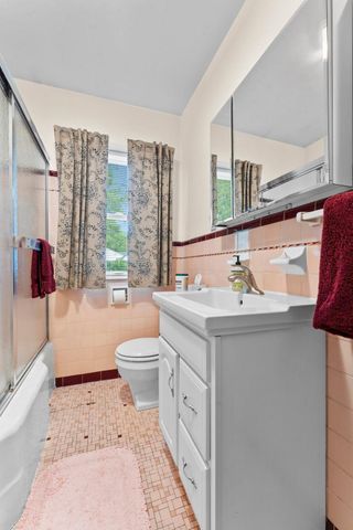 743 Parkview Avenue, Saint Paul, MN 55117