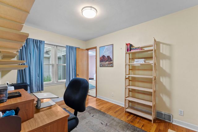 743 Parkview Avenue, Saint Paul, MN 55117