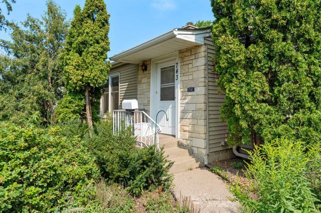 743 Parkview Avenue, Saint Paul, MN 55117