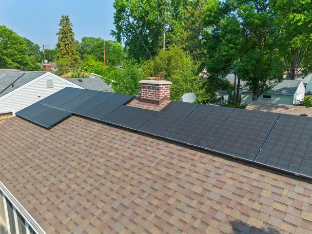 743 Parkview Avenue, Saint Paul, MN 55117