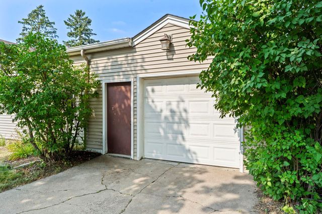 743 Parkview Avenue, Saint Paul, MN 55117