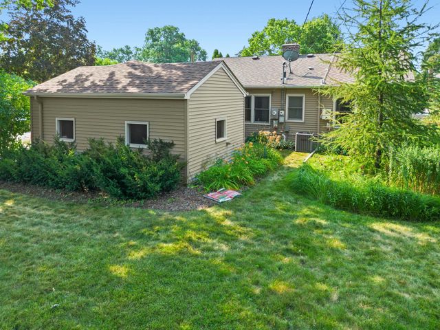 743 Parkview Avenue, Saint Paul, MN 55117