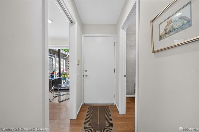 1148 Hillpointe Circle 74, Bloomfield Hills, MI 48304