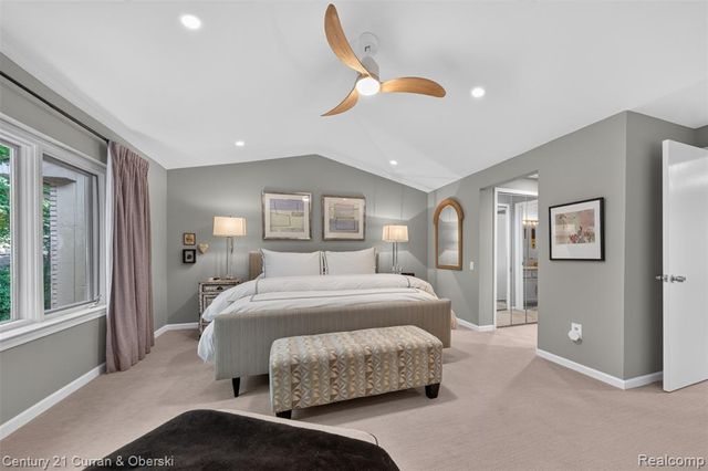 1148 Hillpointe Circle 74, Bloomfield Hills, MI 48304