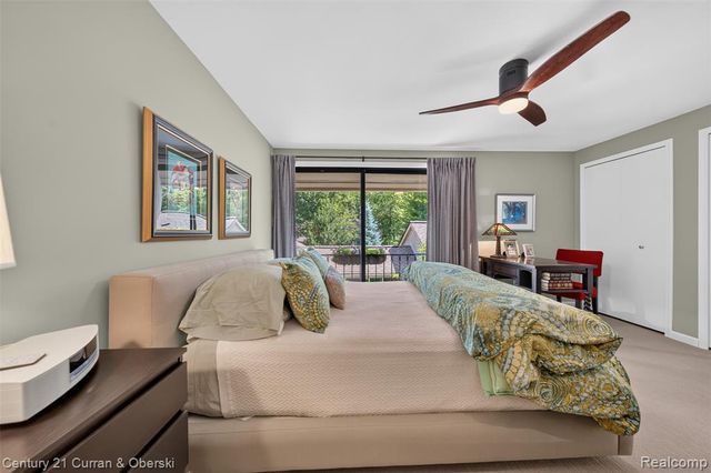 1148 Hillpointe Circle 74, Bloomfield Hills, MI 48304