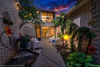 1148 Hillpointe Circle 74, Bloomfield Hills, MI 48304