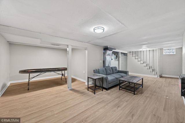 21 Inner Drive, Circle Pines, MN 55014