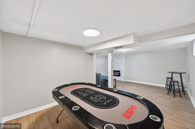 21 Inner Drive, Circle Pines, MN 55014