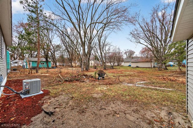 21 Inner Drive, Circle Pines, MN 55014