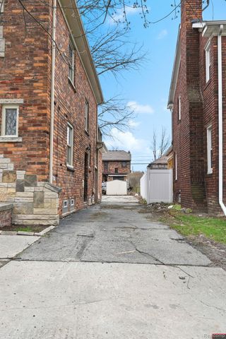 5534 BISHOP Street, Detroit, MI 48224