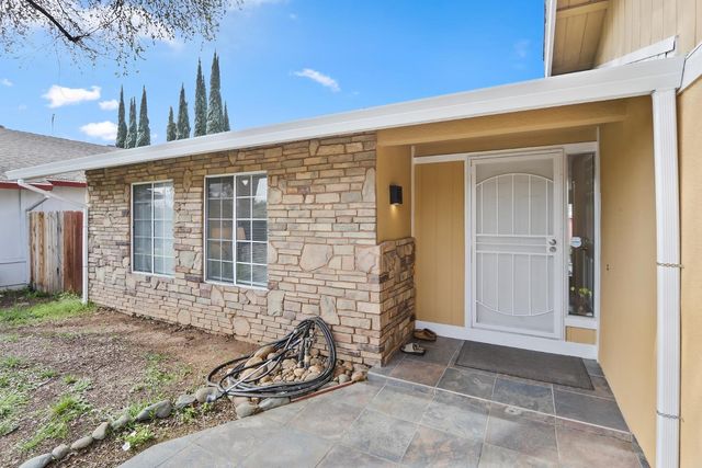 3338 Routier Rd, Sacramento, CA 95827