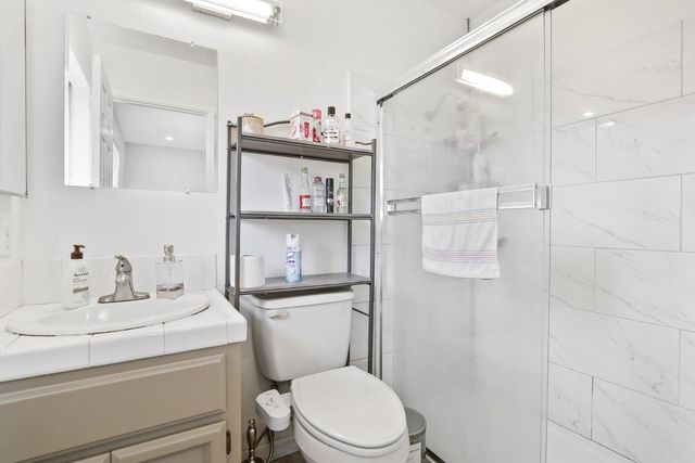 3338 Routier Rd, Sacramento, CA 95827