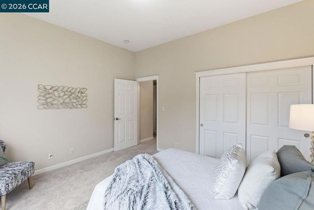 7075 7075 Elverton Dr, Oakland, CA 94611