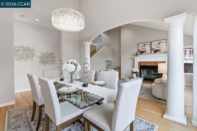 7075 7075 Elverton Dr, Oakland, CA 94611