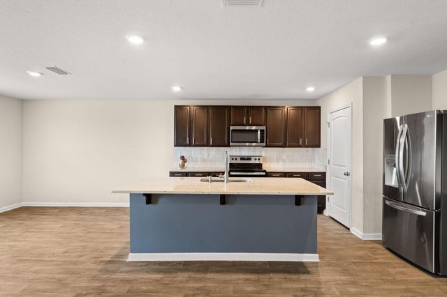 110 Hodges Bayou Plantation Boulevard, Southport, FL 32409