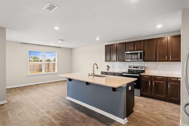 110 Hodges Bayou Plantation Boulevard, Southport, FL 32409