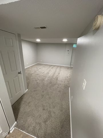 8536 Hague Road, Indianapolis, IN 46256