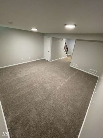 8536 Hague Road, Indianapolis, IN 46256