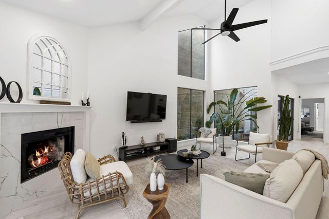 9584 Doliver Drive, Houston, TX 77063
