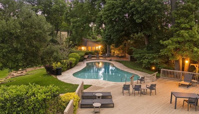 9584 Doliver Drive, Houston, TX 77063