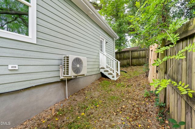 2626 Harvard Avenue C, Durham, NC 27703