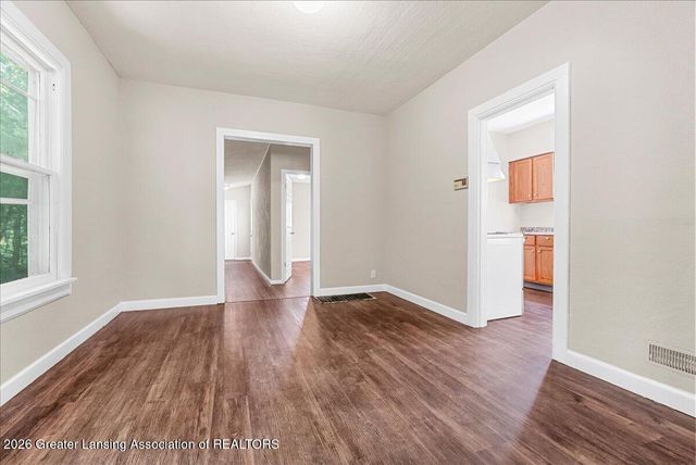 529 Beech Street, Lansing, MI 48912