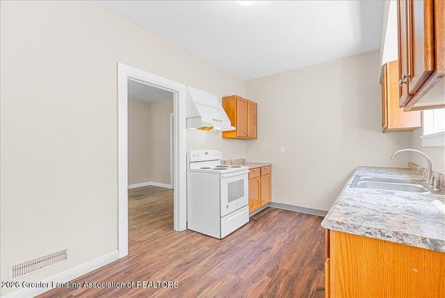529 Beech Street, Lansing, MI 48912