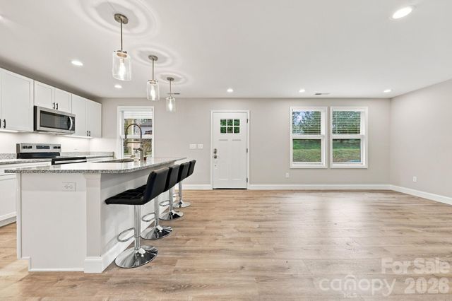 7 Greenridge Road, Weaverville, NC 28787