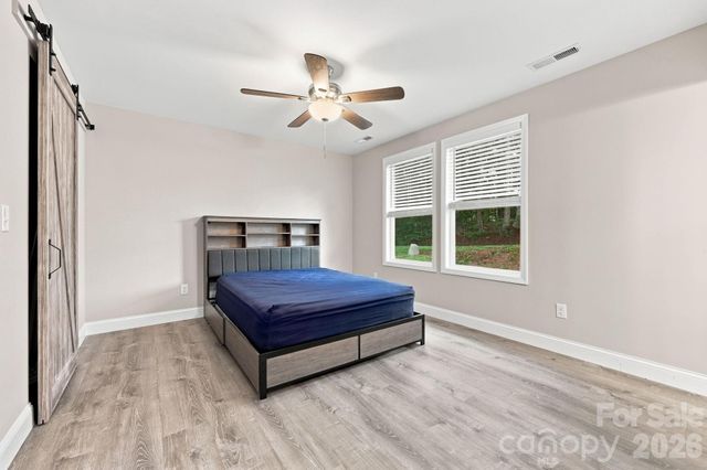 7 Greenridge Road, Weaverville, NC 28787