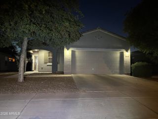 6904 S 74TH Lane, Laveen, AZ 85339