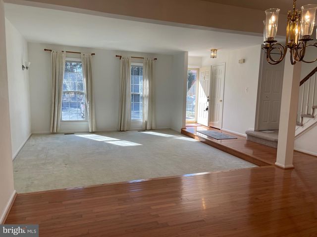 12235 TILDENWOOD DR, Rockville, MD 20852