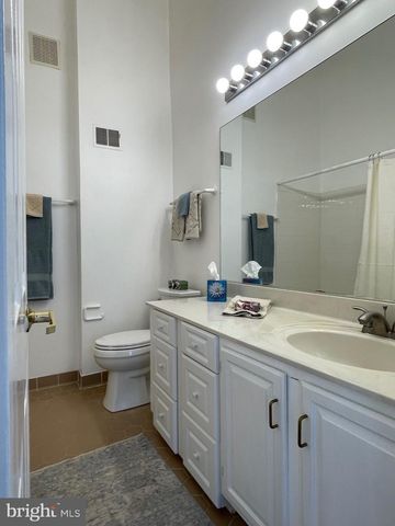 12235 TILDENWOOD DR, Rockville, MD 20852